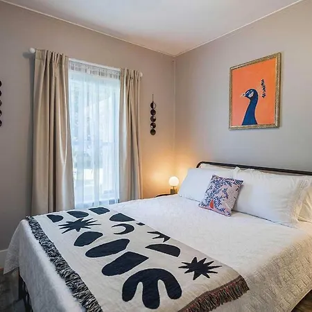 Hip Historic Home In Downtown Ferndale